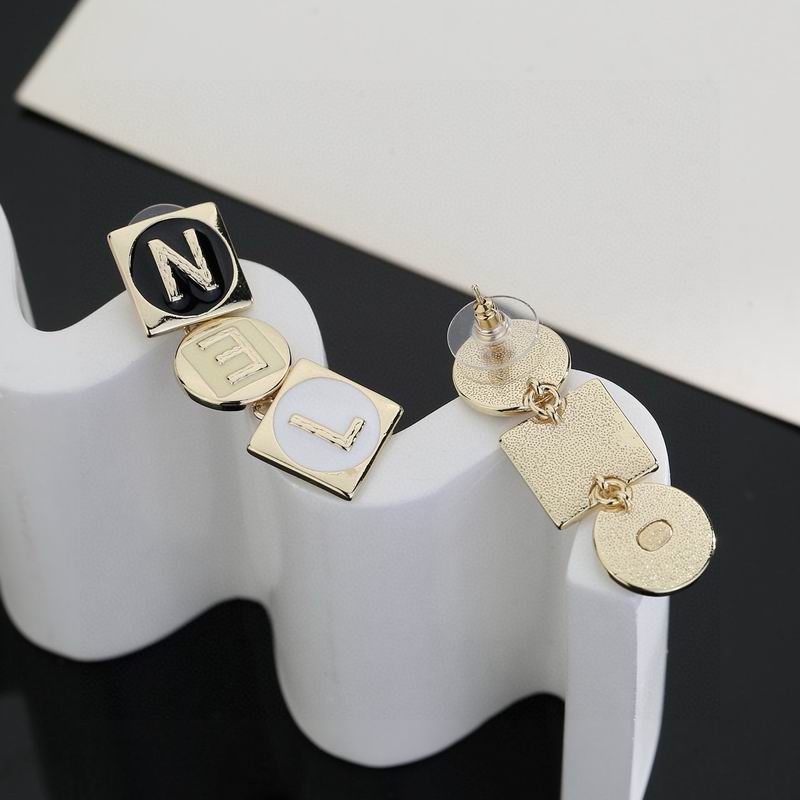 Chanel Earring 03yxs413 (5)