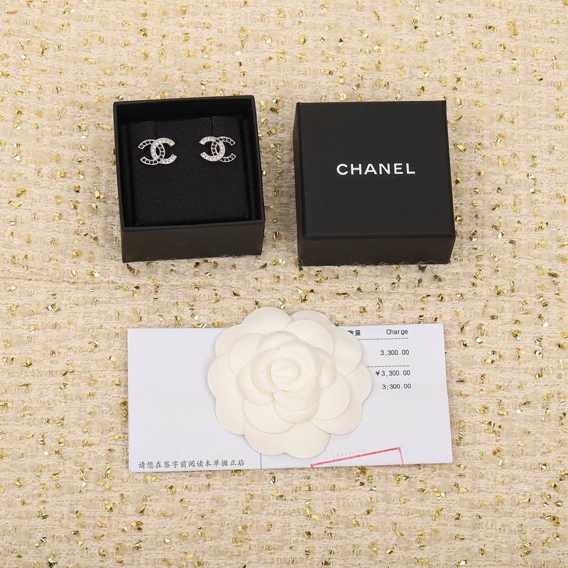 Chanel Earring 03yxs424 (6)