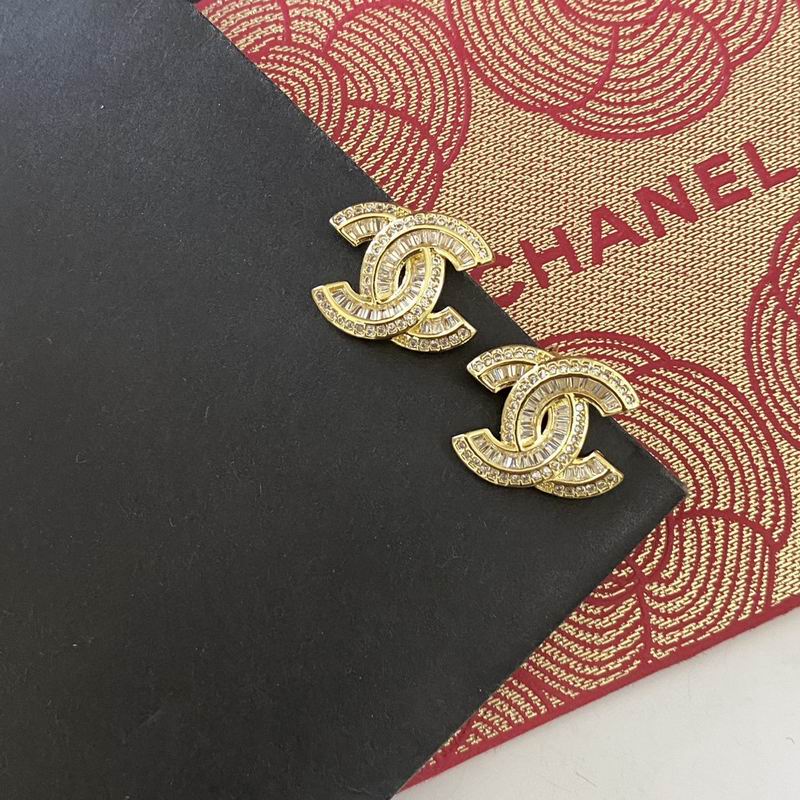 Chanel Earring 03yxs425 (6)
