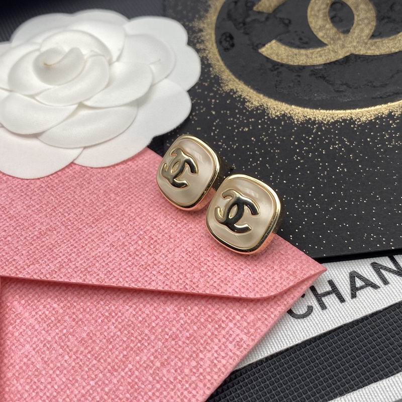 Chanel Earring 03yxs431 (8)
