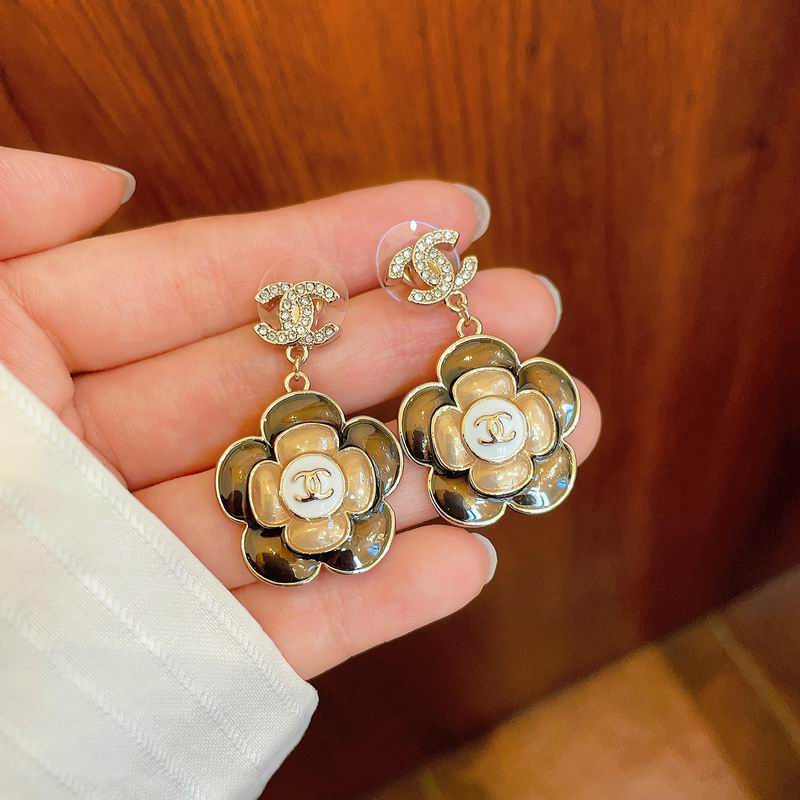 Chanel Earring 03yxs444 (6)