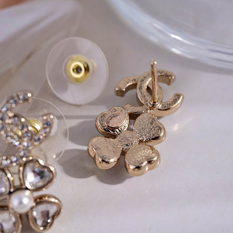 Chanel Earring 03yxs454 (8)
