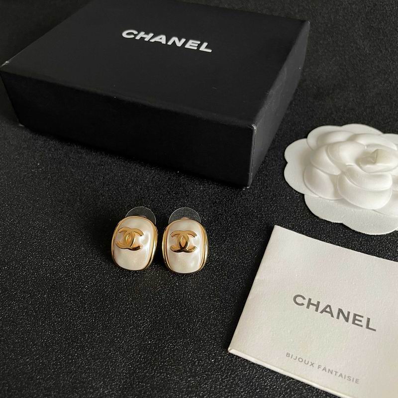 Chanel Earring 03yxs574 (1)