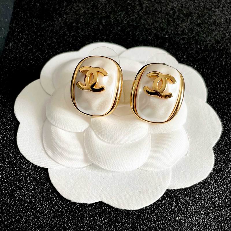 Chanel Earring 03yxs574 (4)
