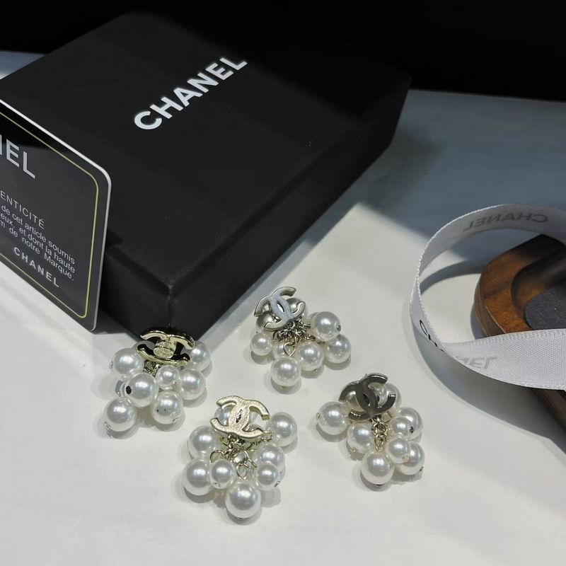 Chanel Earring 03yxs575 (3)