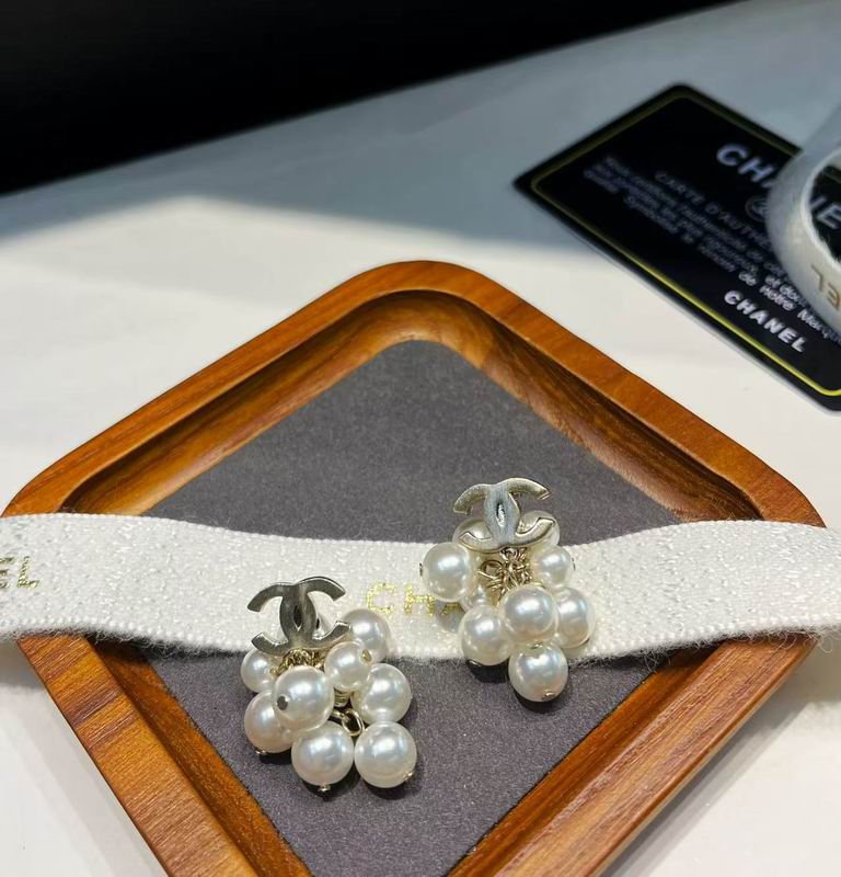 Chanel Earring 03yxs575 (4)