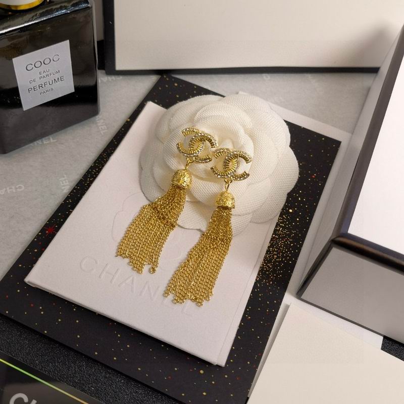 Chanel Earring 03yxs586 (6)