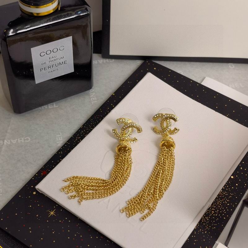 Chanel Earring 03yxs586 (8)