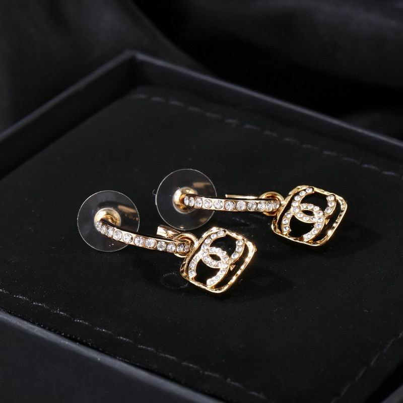 Chanel Earring 03yxs597 (4)