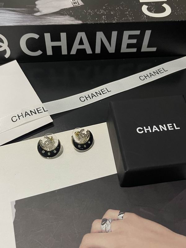 Chanel Earring 03yxs598 (6)