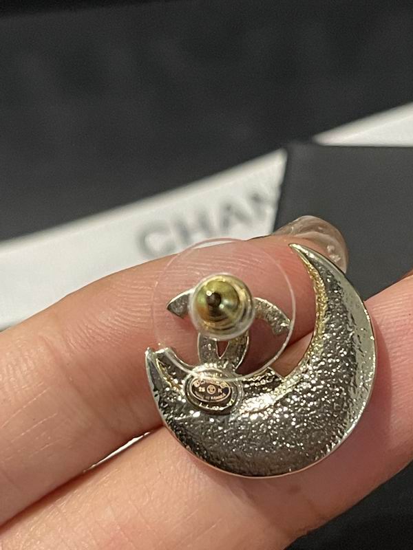 Chanel Earring 03yxs598 (9)