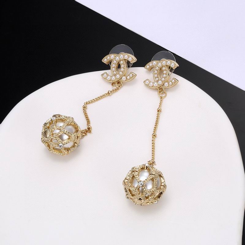 Chanel Earring 03yxs679 (6)