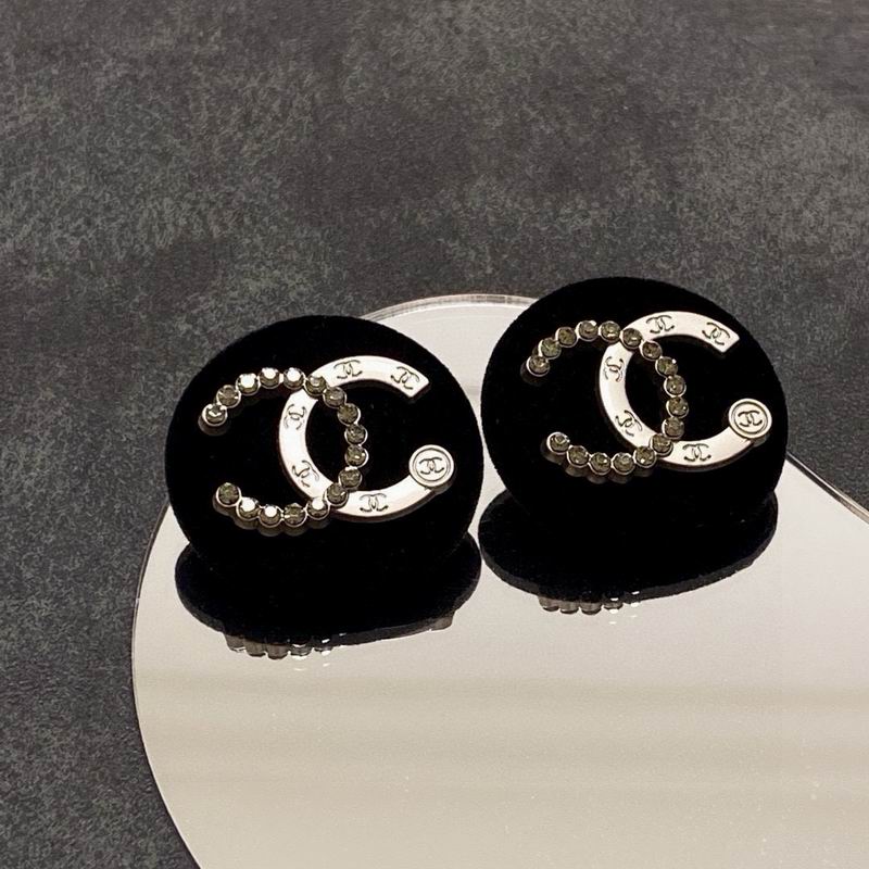 Chanel Earring 03yxs682 (3)