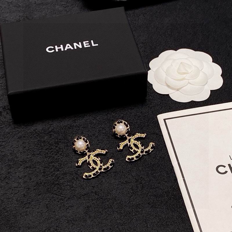 Chanel Earring 03yxs683 (7)