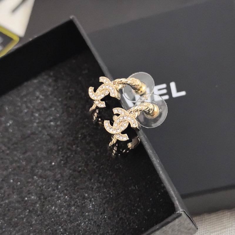 Chanel Earring 03yxs684 (1)