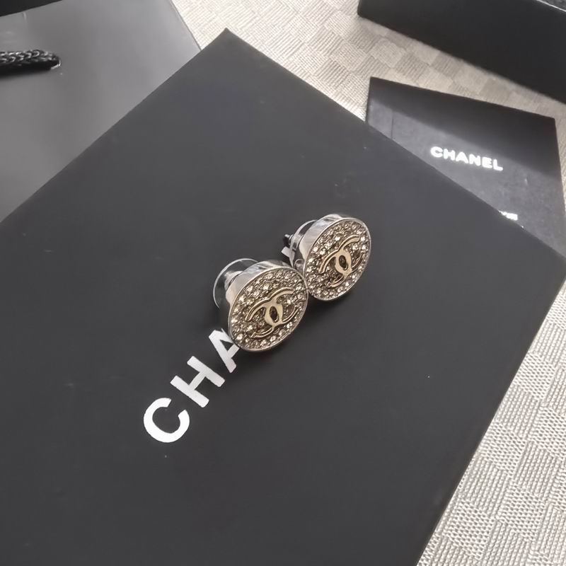 Chanel Earring 03yxs685 (6)