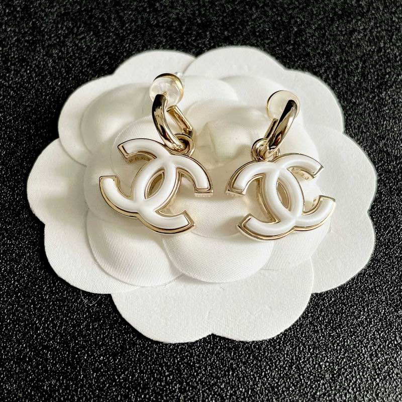 Chanel Earring 03yxs688 (3)