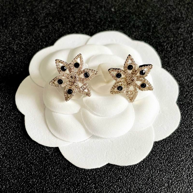 Chanel Earring 03yxs690 (10)