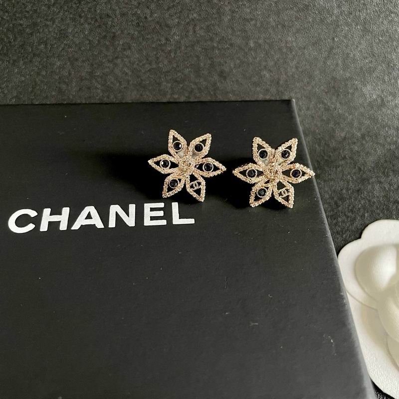 Chanel Earring 03yxs690 (11)