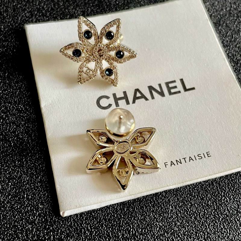 Chanel Earring 03yxs690 (9)