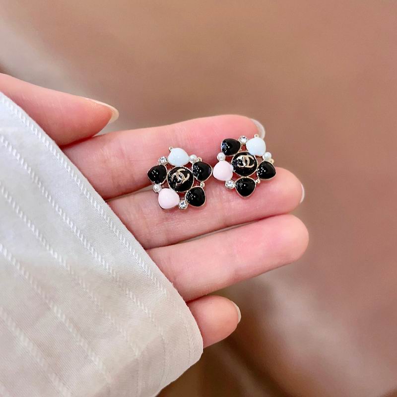 Chanel Earring 03yxs692 (6)