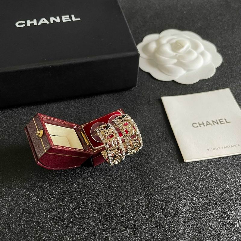 Chanel Earring 03yxs694 (2)
