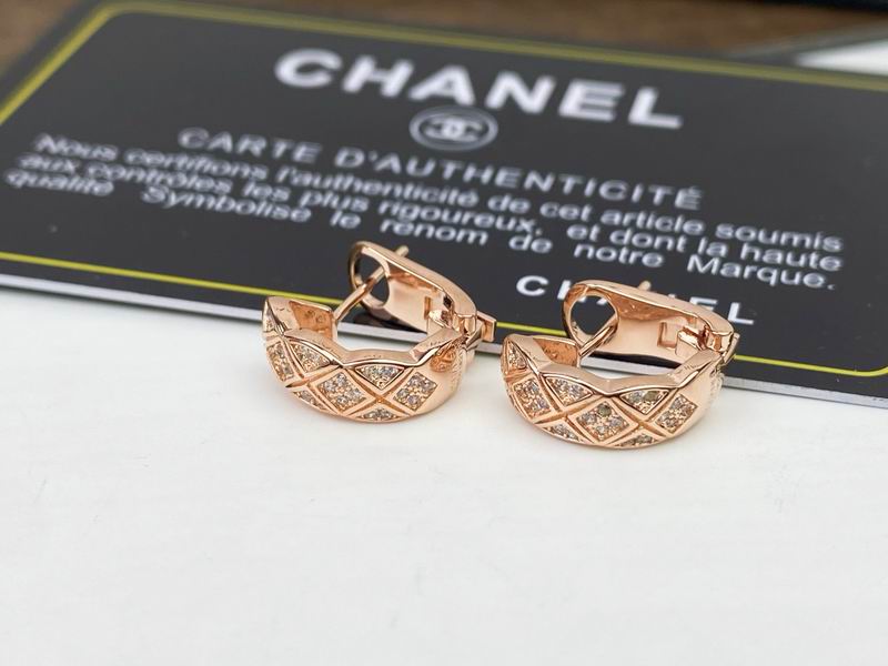 Chanel Earring 03yxs697 (8)