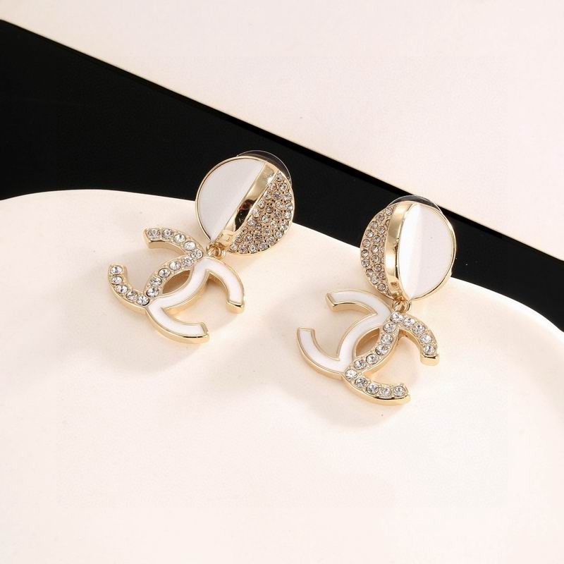 Chanel Earring 03yxs698 (6)
