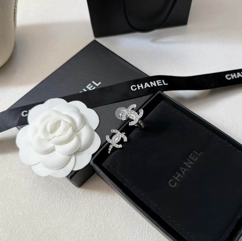 Chanel Earring 03yxs700 (1)