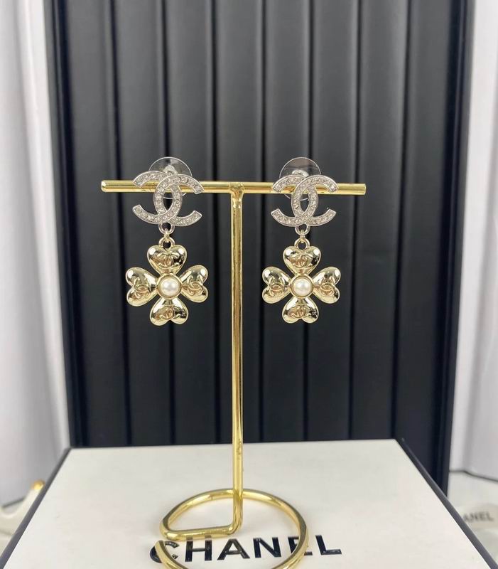 Chanel Earring 03yxs723 (6)