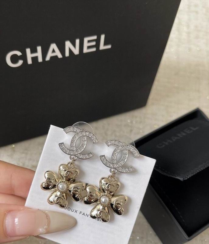 Chanel Earring 03yxs723 (7)