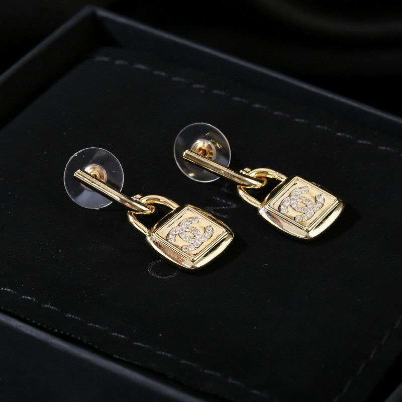 Chanel Earring 03yxs737 (4)