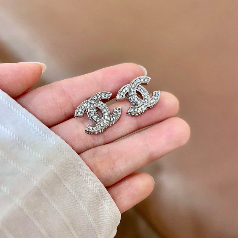 Chanel Earring 03yxs741 (6)