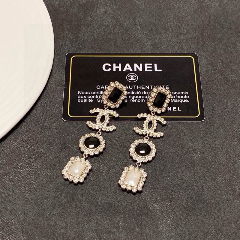 Chanel Earring 03yxs744 (8)