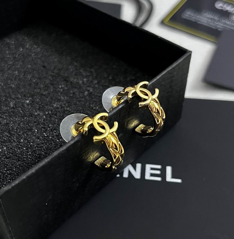 Chanel Earring 03yxs759 (6)