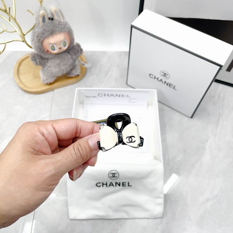 Chanel Hair Grab Clip dx (12)