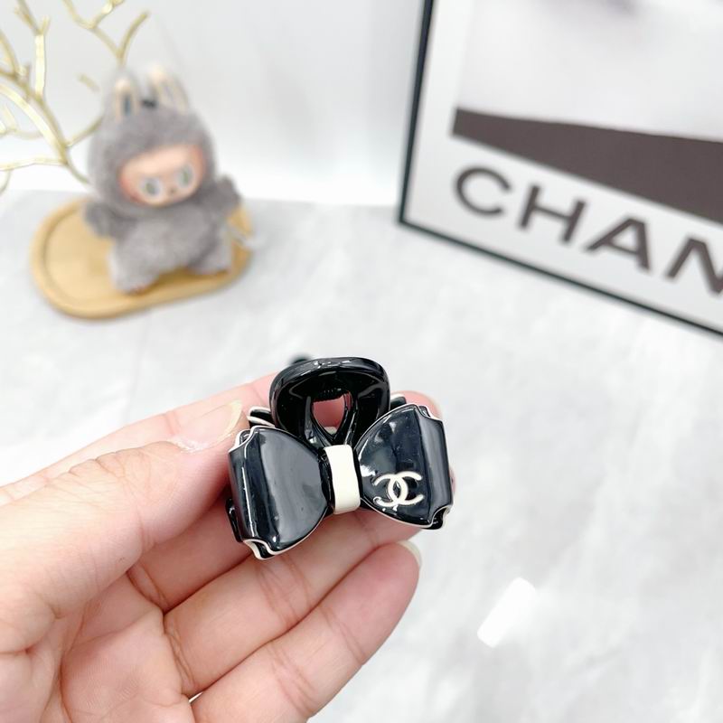 Chanel Hair Grab Clip dx (15)