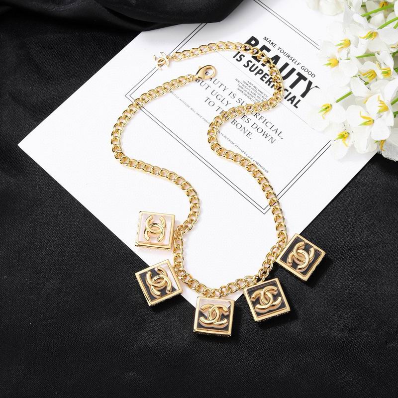 Chanel Necklace 02yxs80 (1)