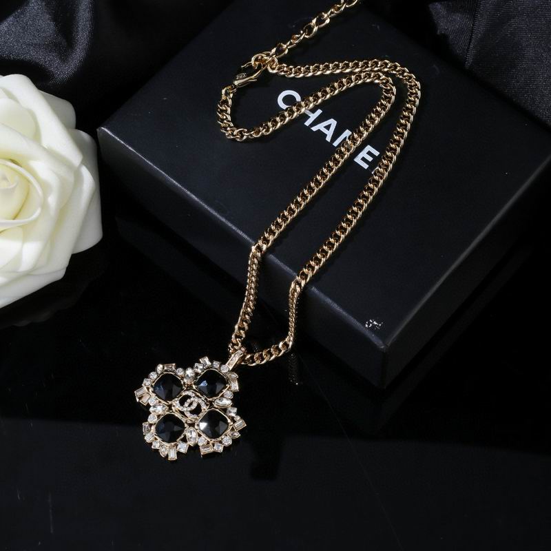 Chanel Necklace 03yxs108 (2)