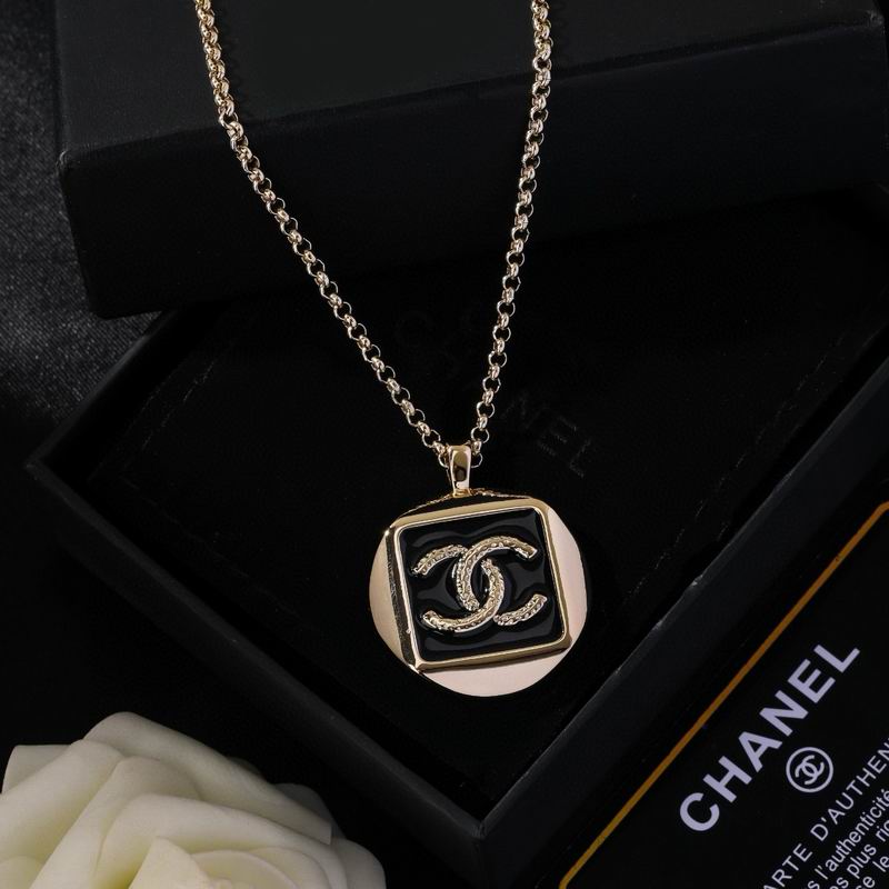 Chanel Necklace 03yxs135 (2)