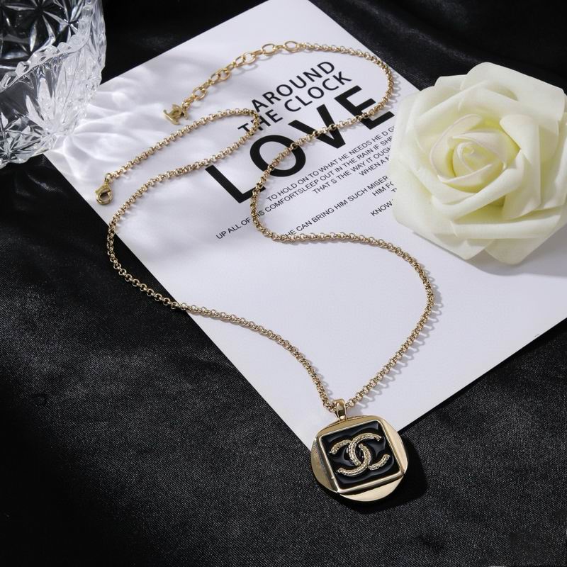 Chanel Necklace 03yxs135 (4)