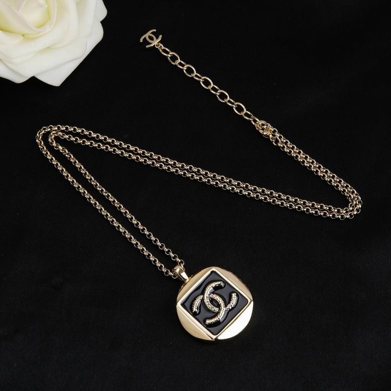 Chanel Necklace 03yxs135 (7)