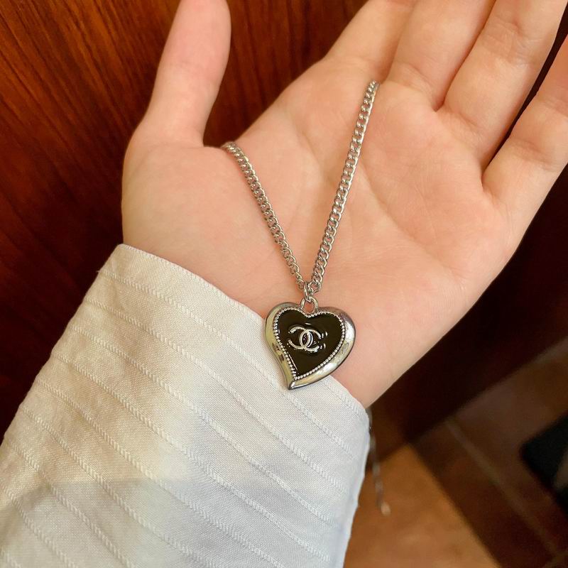 Chanel Necklace 03yxs141 (6)