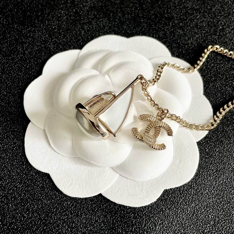 Chanel Necklace 03yxs157 (10)