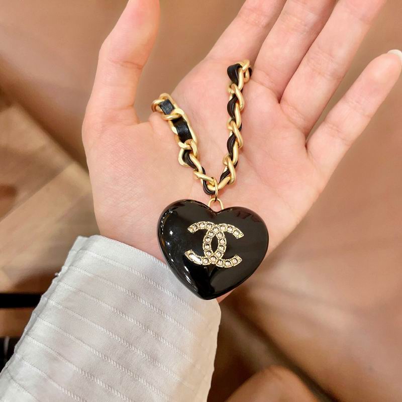 Chanel Necklace 03yxs161 (6)