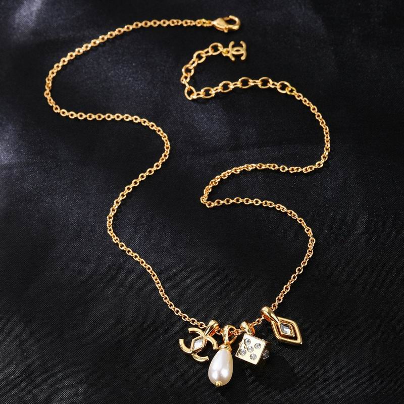 Chanel Necklace 03yxs184 (1)