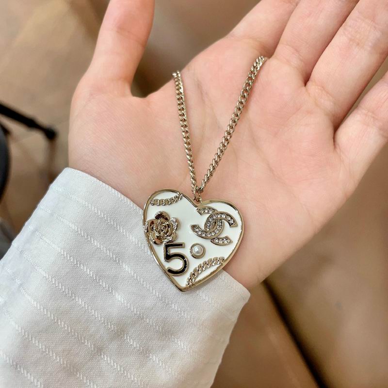 Chanel Necklace 03yxs203 (19)