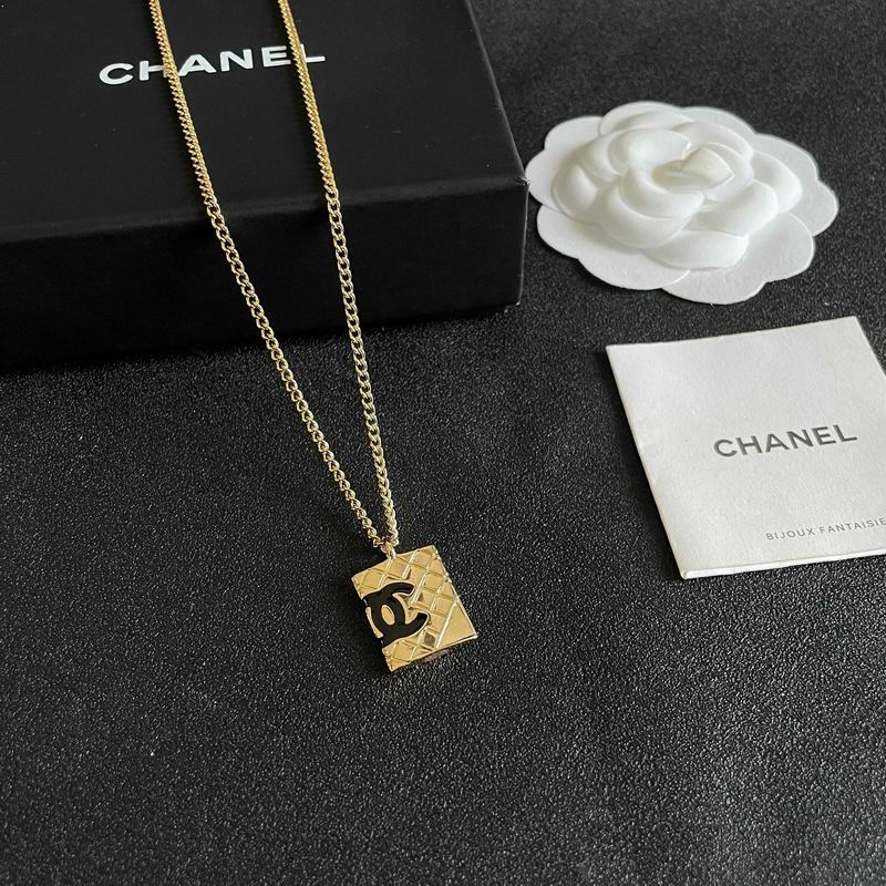 Chanel Necklace 03yxs236 (2)