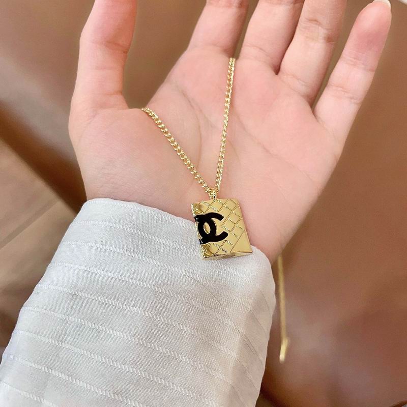 Chanel Necklace 03yxs236 (6)