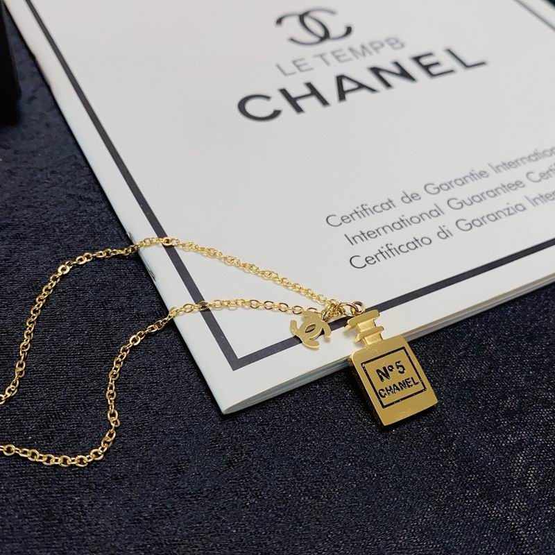 Chanel Necklace 03yxs247 (1)